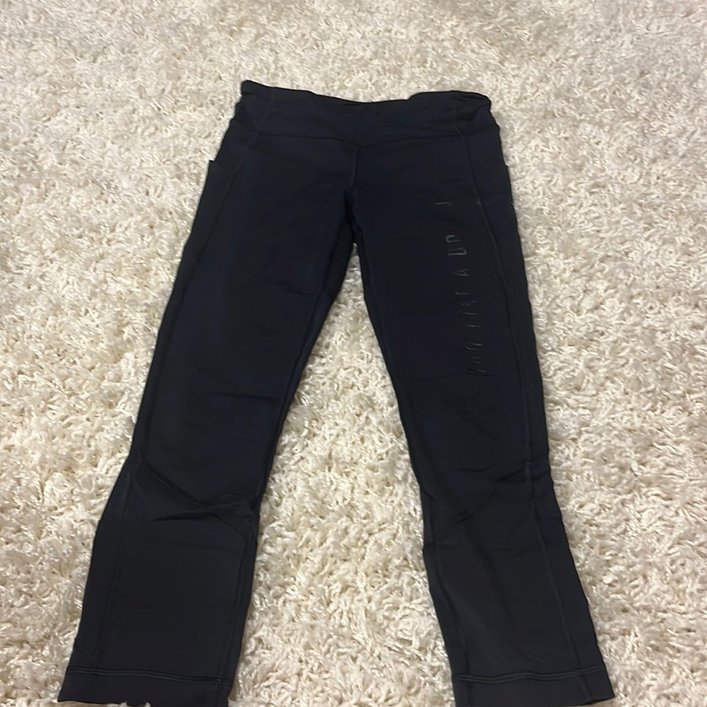 Lululemon “run like a bos(s)” leggings